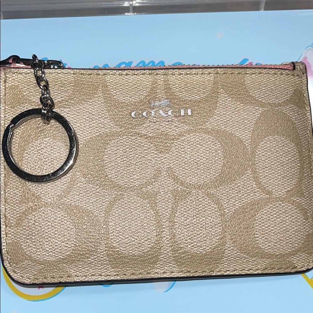 Coach Beige Signature wallet/cardholder